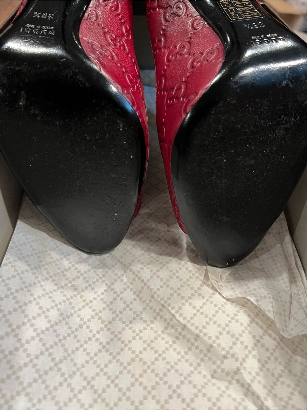 Gucci Red Embossed Leather Open-Toe Stiletto Pumps - Picture 2 of 3